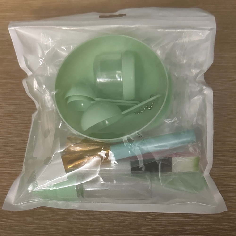 Green Mixing Bowl Set